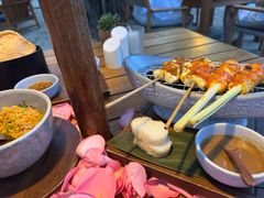 -三亚艾迪逊酒店·海滩烧烤 BARBACOA·现场乐队·浪漫晚餐·烧烤海鲜