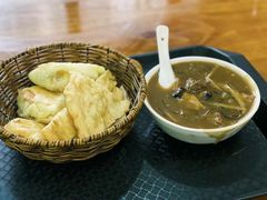 -穆彦华逍遥镇胡辣汤(岗坡路店)