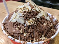 -愉肴麻辣香锅(中山路店)