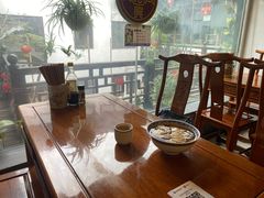 靠窗位-同得兴 Since·1995 传统苏式面馆(十全街店)