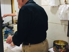 大堂-阿婆油墩子(五里桥路188弄小区店)