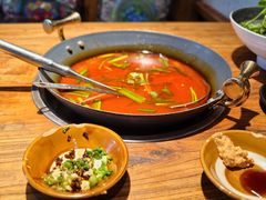 -贵厨酸汤牛肉(小十字店)