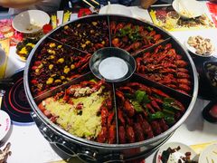 龙虾盛宴-辣家私厨(义乌银海店)