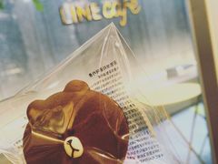 -LINE FRIENDS Garosu-gil Flagship Store