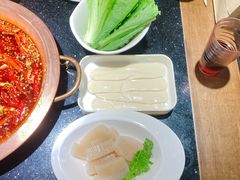 -山城鼎重庆老火锅(西安钟楼店)