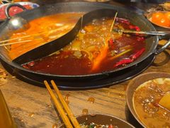 -萍姐火锅·公路夜市(武汉首店)