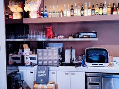 -Fridi Patisserie Cafe