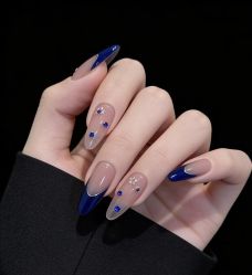 -桃色美甲沙龙