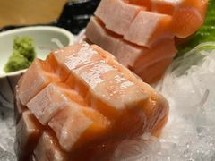 三文鱼刺身-御厨和食料理·寿司·刺身(麦地店)