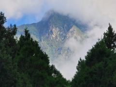 -亚拉雪山风景区