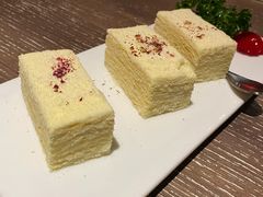 娜帕里勇-那时新疆·车师(大宁音乐广场店)