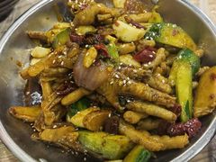 -江城燕子大排档(江汉路步行街店)