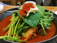 -喇喇排骨火锅·传统韩式脊骨汤(望京西园总店)