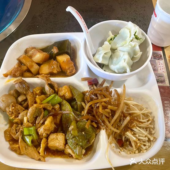 十五园自助盒饭(花园路店)