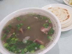 -秦香陕西食府(华贸天地店)