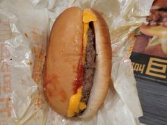 -麦当劳(宝山大厦店)