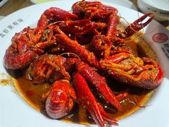 -叶派龙虾•招牌香辣蟹·海鲜(中海国际店)