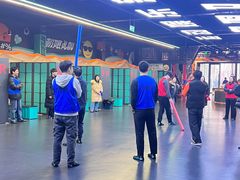 -极限PLAY运动娱乐新世界·团建派对潮玩休闲馆·室内蹦极高空游乐园