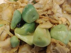 -赶海部落海鲜城(海阳路店)