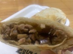 -宝光熏肉鞋底火烧(新街口店)