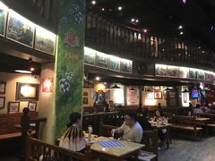 -皇冠自酿啤酒坊(中国红街5号楼店)