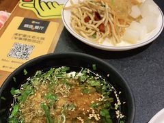 -沸炉重庆老火锅(军事博物馆店)