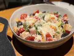 -JINNS锦时 steak&pizza(浸信会礼拜堂旧址店)