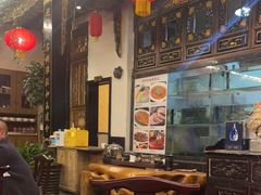 -蔼若春.传承三十年云南菜(金碧公园店)