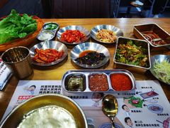 -黑豚黨韩国烤肉料理(悦然时光店)