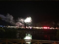 -百里峡七彩艺术小镇