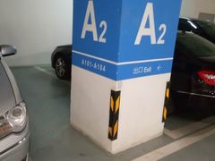 -虹桥天地-停车场