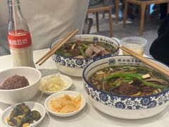 -镇南锅盖面馆(解放路店)