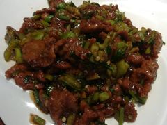 怪味牛柳-恩宏德餐馆(平山道店)