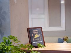 -潮一不贰·法式甜品·生日蛋糕·西式简餐(外滩店)