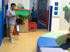 -美吉姆国际儿童发展中心(红谷滩绿地缤纷城中心)