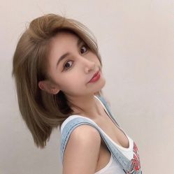 -妃格美发沙龙·烫发·染发