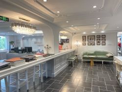 -爱你宝贝儿童摄影(西湖云端店)