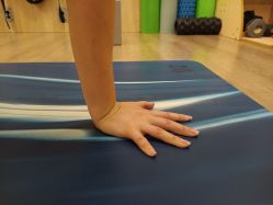 -恩舍瑜伽普拉提