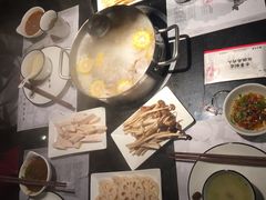 -牛事制造局牛肉火锅(莲岳路店)