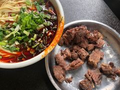 -清真·马安军辣子牛肉面