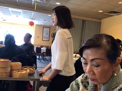 -Mandarin Ogilvie Restaurant