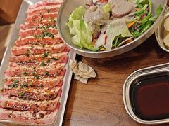 -明洞阿姨·韩式酱蟹烤肉·创意料理(三元桥店)