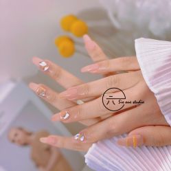 -SixOne六一日式美甲美睫