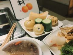 -海底捞火锅(新松江路生日主题店)