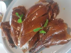 精品烤鸭-悦江(梅奔中心店)