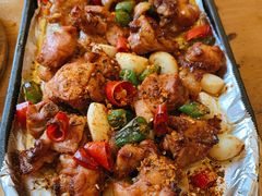 -老东镇啤酒屋海鲜加工·蒸汽海鲜·海鲜烧烤(台东店)