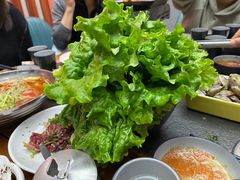 -七甲山烤肉(长白山奇石山珍根艺一条街店)