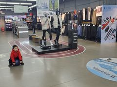 -迪卡侬(南二环店)