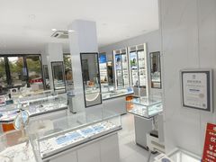 -光明眼镜·蔡司授权(徐泾店)