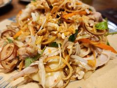 -Cau Go Vietnamese Cuisine